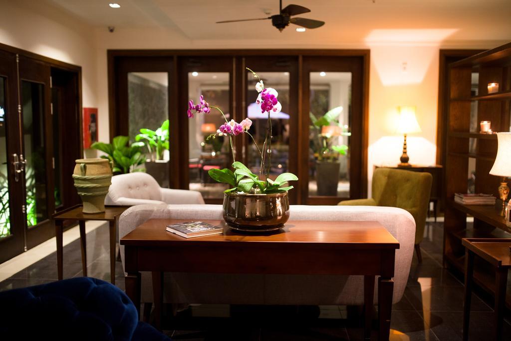 Dan Oasis Hotel And Apartment Da Nang Exterior photo